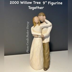 Vintage 2000 Willow Tree 9” “Together” Figurine